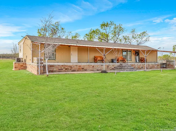 2928 FM 3175, Lytle, TX 78052