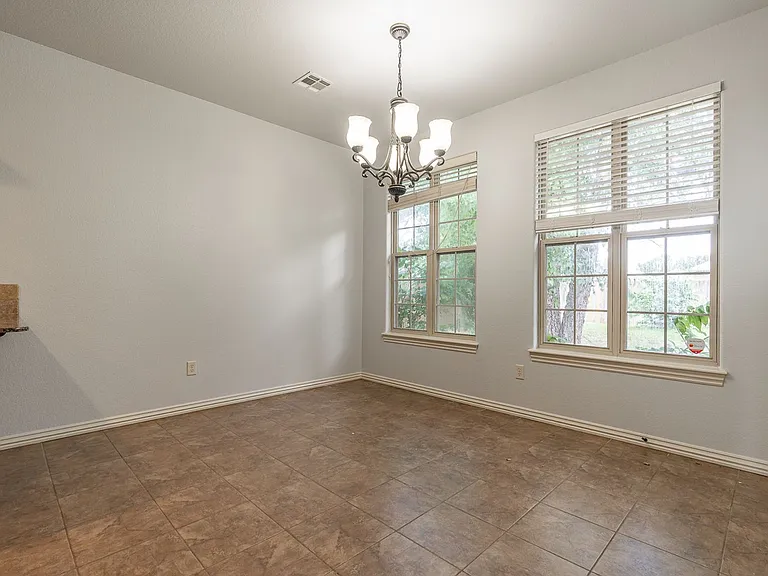4720 W Trail Dust St — Photo 6
