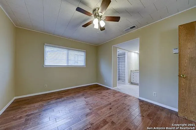 5515 Gleason Dr — Photo 13