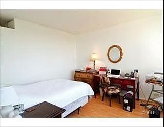 4th image of 1355 N Sandburg Ter #605D