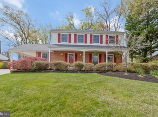 6132 Roxbury Ave, Springfield, VA 22152