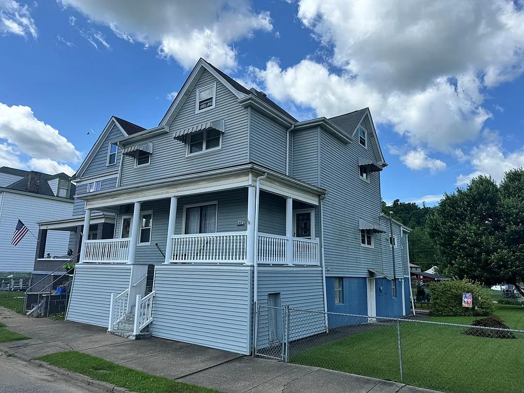 3 bed, 2.0 bath, 1173 sqft, $850 — Photo 1