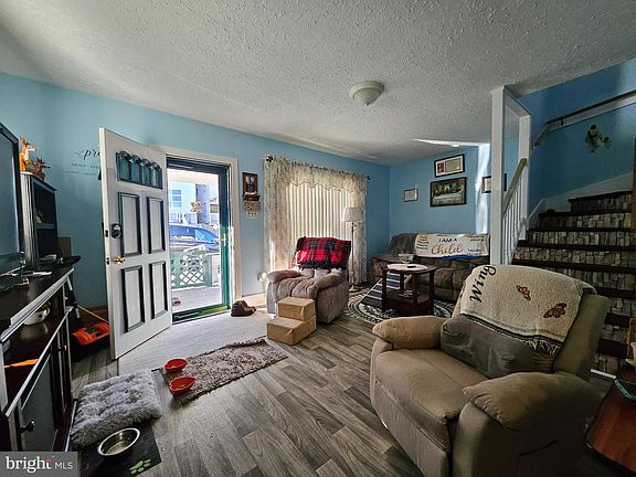 4th image of 505 27th Ave
