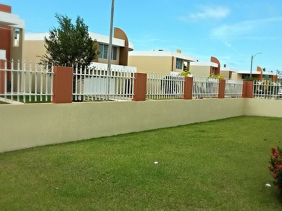 3rd image of 99 Hacienda Paloma Luquillo Pr Carr Zurita