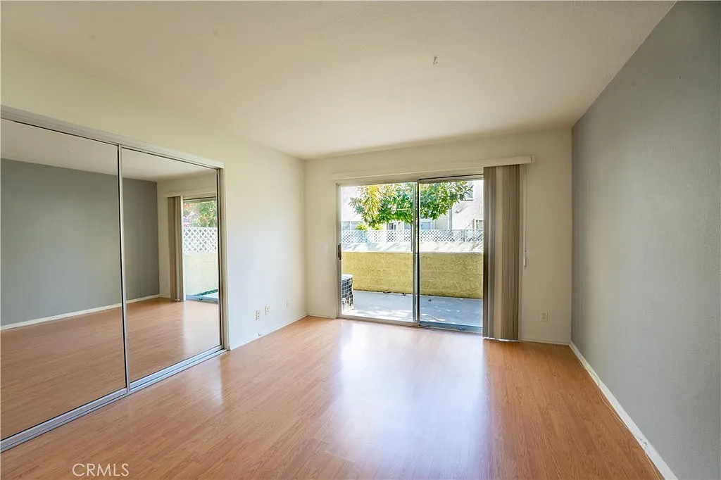 2 bed, 1021 sqft, $3,275 — Photo 4