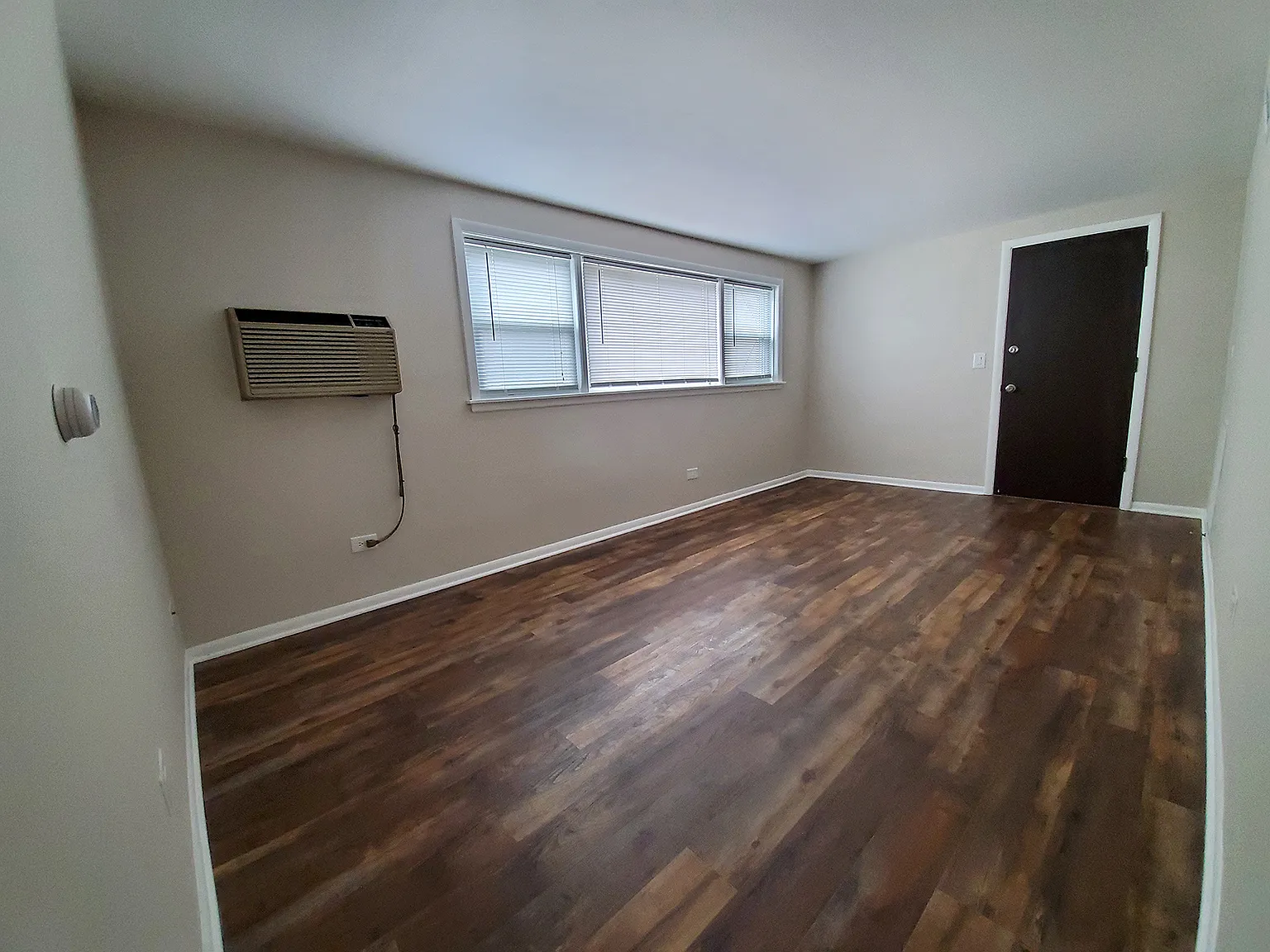 1 bed, 650 sqft, $1,595 — Photo 3