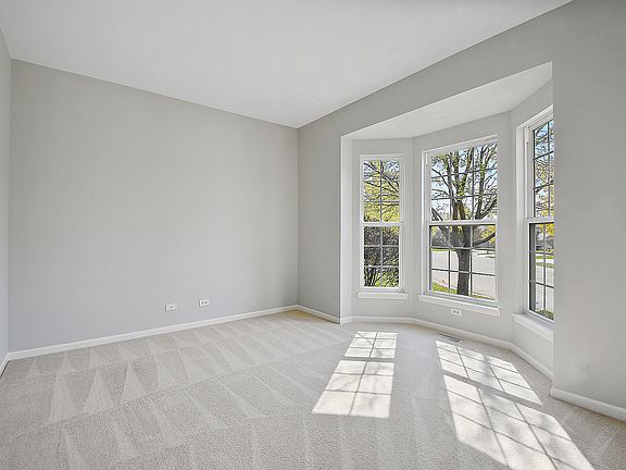 5th image of 9201 Bundoran Dr