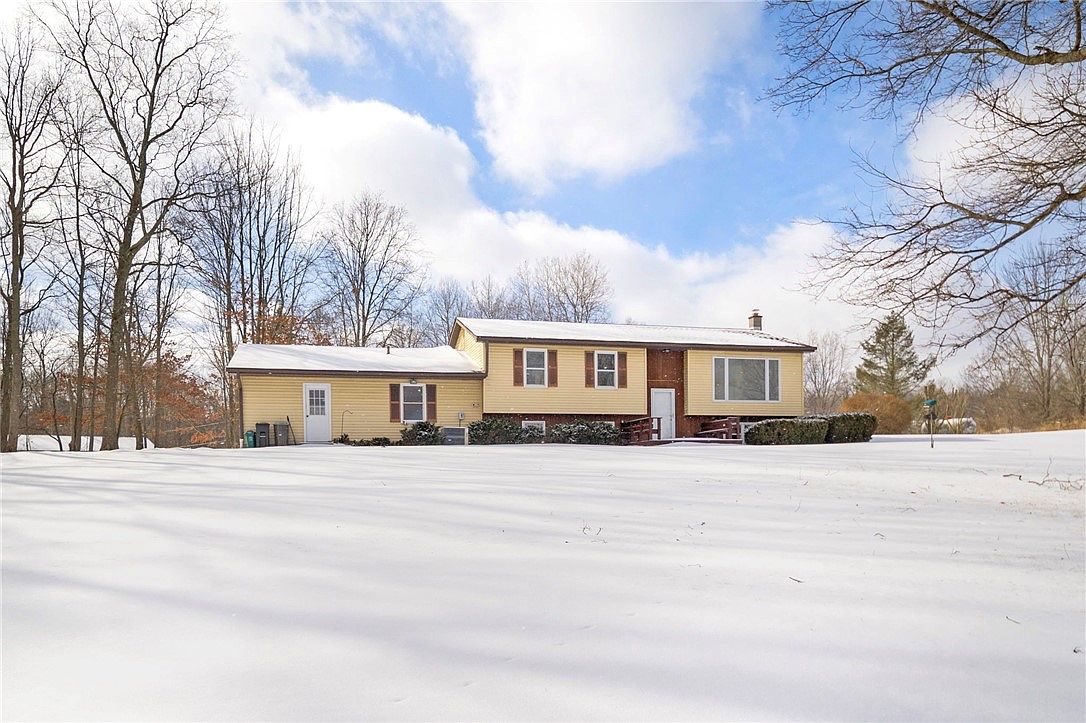 305 Woodgate Ln, Ithaca, NY 14850 | Zillow