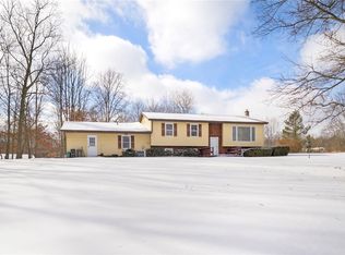 305 Woodgate Ln, Ithaca, NY 14850