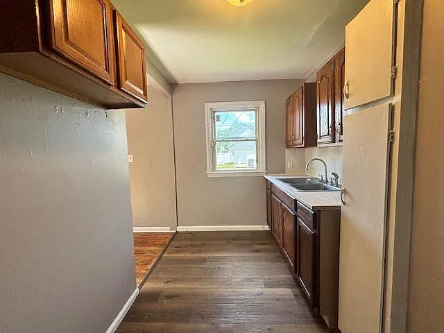 1324 E 25th Ave — Photo 5