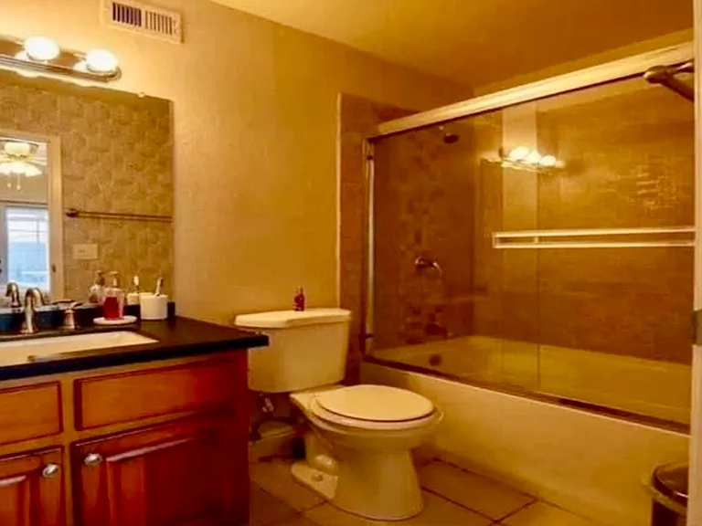 7315 Bridgeview Ave — Photo 9