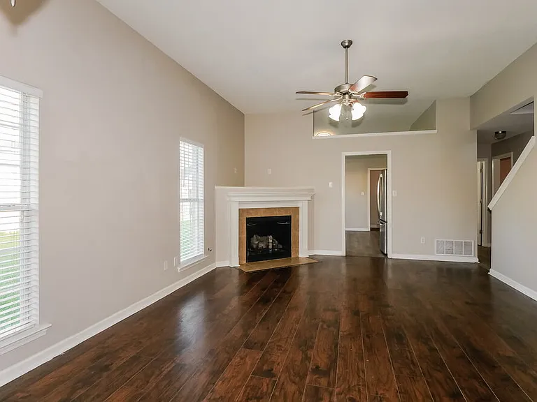 10218 Cottage Oaks Cv — Photo 5