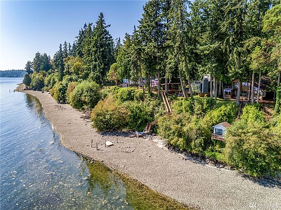 4th image of 7275 NE Pebble Beach Dr
