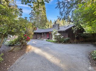18116 33rd Ave NE, Lake Forest Park, WA