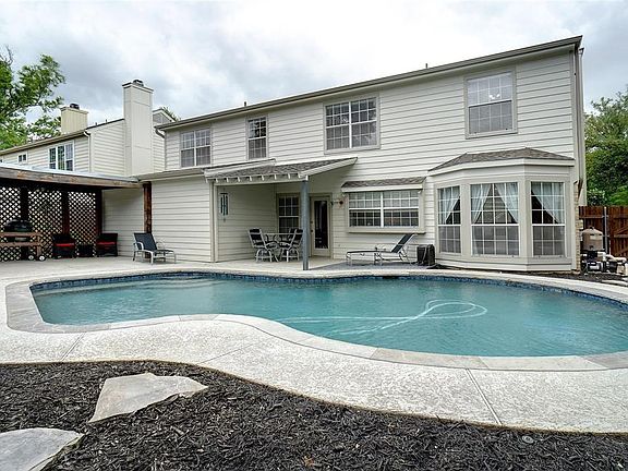 3rd image of 517 Briarcroft Dr