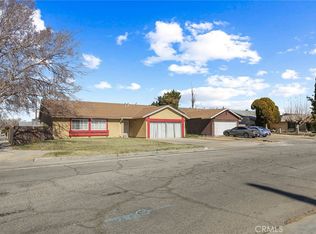 1101 E Lingard St, Lancaster, CA 93535