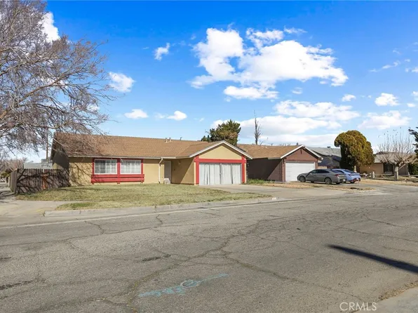 1101 E Lingard St, Lancaster, CA 93535
