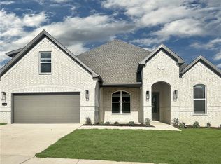 2823 N Grey Squirrel Dr, Fayetteville, AR 72704