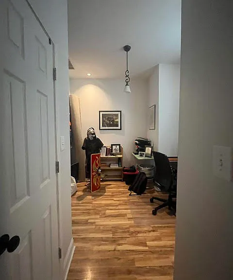 1335 E Washington St — Photo 3
