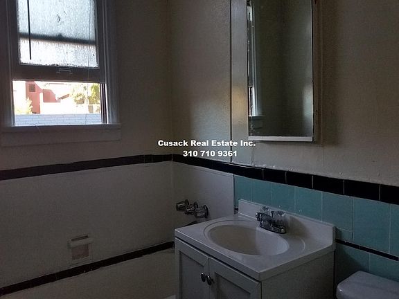 4th image of 607 S Dunsmuir Ave APT 104