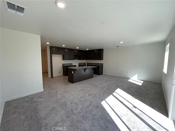3rd image of 786 Stone Ridge East Ave