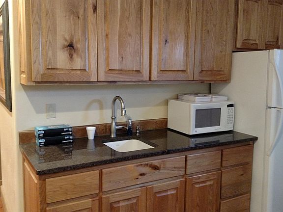 3rd image of 2725 Jackrabbit Ln Ste 9