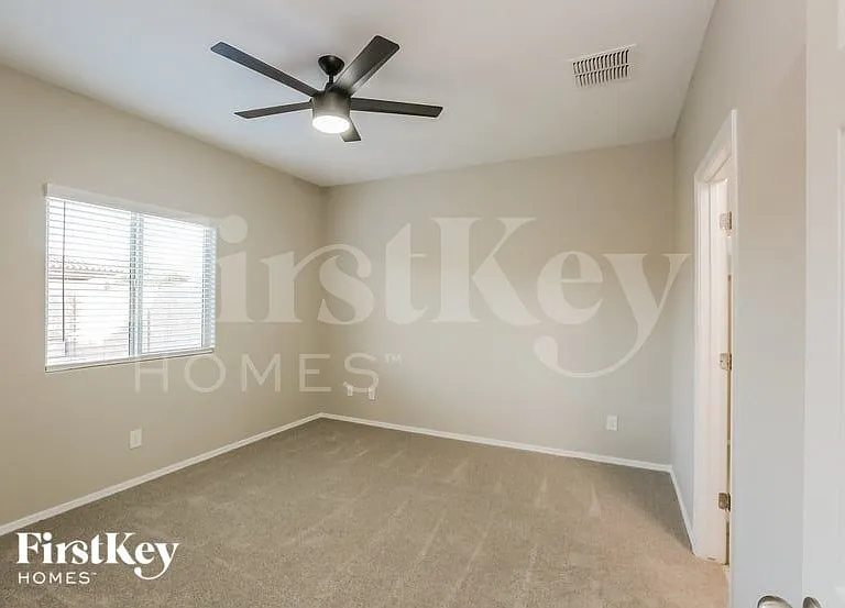 4085 W Coles Rd — Photo 11