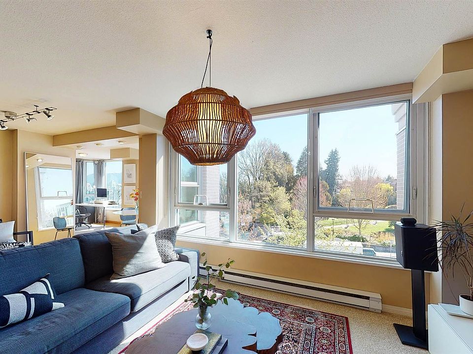1st image of 500 W 10th Ave #405