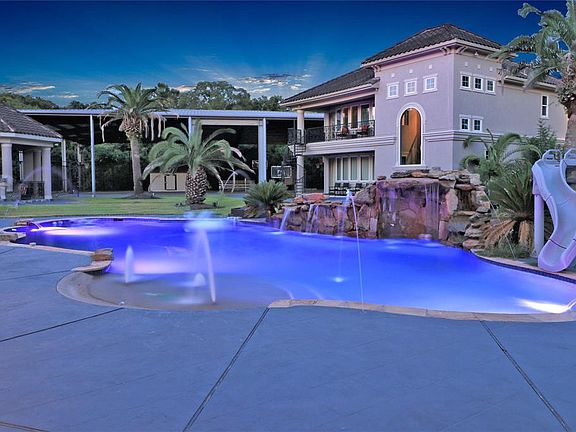2nd image of 8507 Hidden Hollow Ct