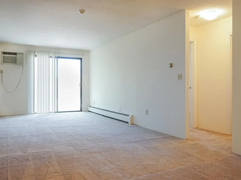 199 Aiken Ave — Photo 55