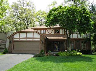 7013 Leicester Rd, Toledo, OH 43617