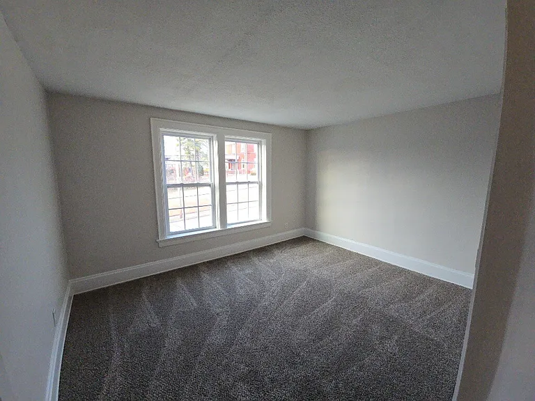 310 N C St — Photo 18