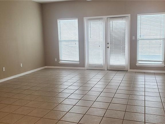 3rd image of 15325 Bonasse Ct APT E