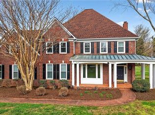 5703 Fox Meadow Dr, Oak Ridge, NC 27310