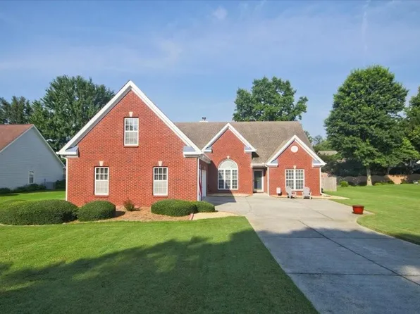 1256 Oakmont Ridge Dr, Lawrenceville, GA 30043