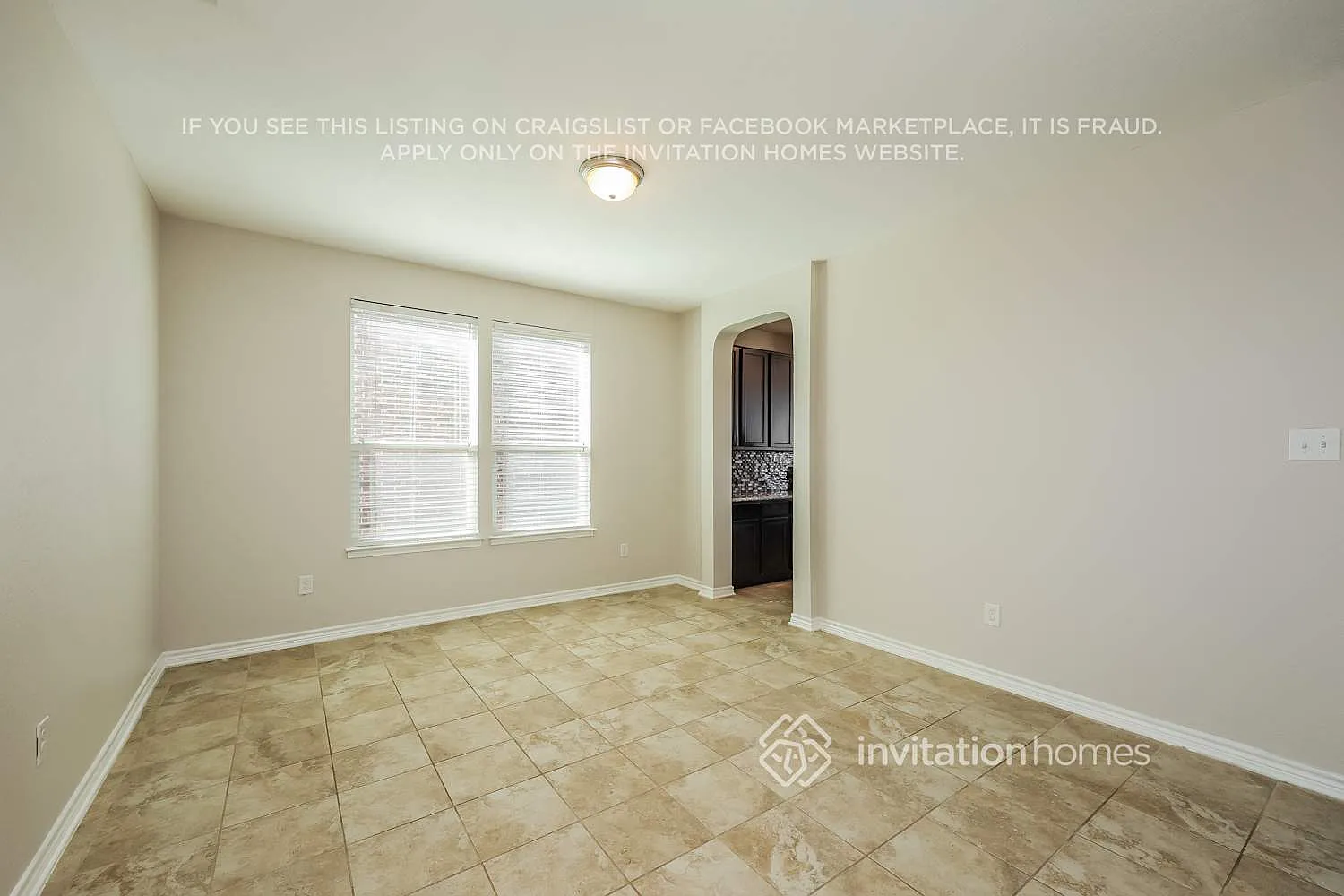 220 Colonial Blf Universal City, TX 78148 — Photo 4