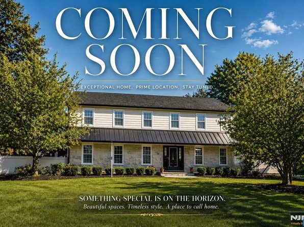 3 Osborne Ct, Mahwah, NJ 07430