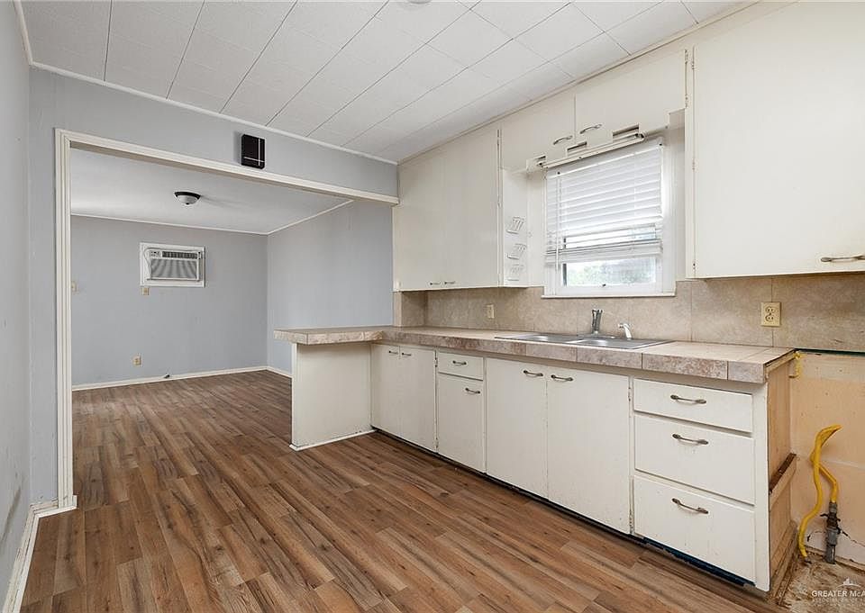 204 E 7th St, San Juan, TX 78589 Zillow