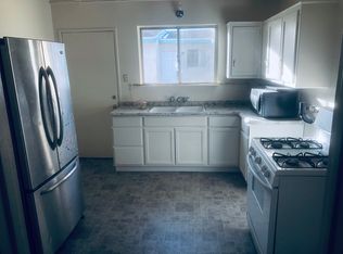 557 W Avenue H8, Lancaster, CA 93534