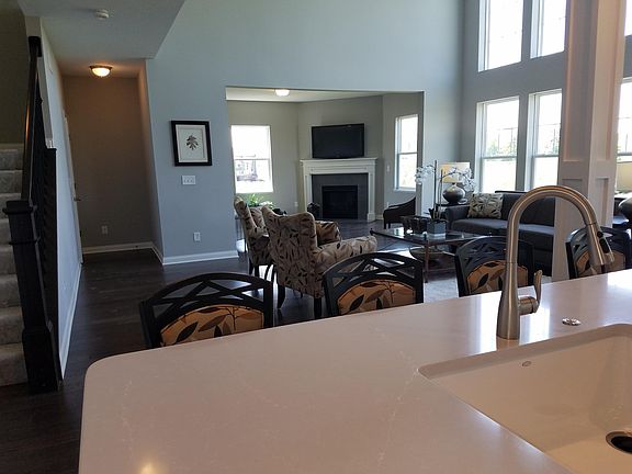 4th image of 1643 Big Bluestem Way