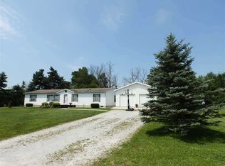 17102 Indianapolis Rd, Yoder, IN 46798