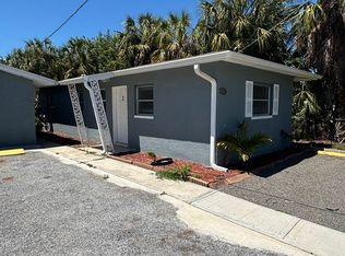 1102 Neptune Dr #1B-1BA-700SQFT, Ruskin, FL 33570