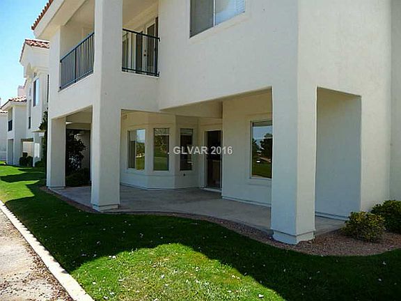 5th image of 7609 Rolling View Dr Unit 101