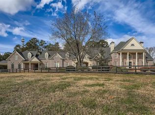 12620 Old Surrey Pl, Roswell, GA 30075