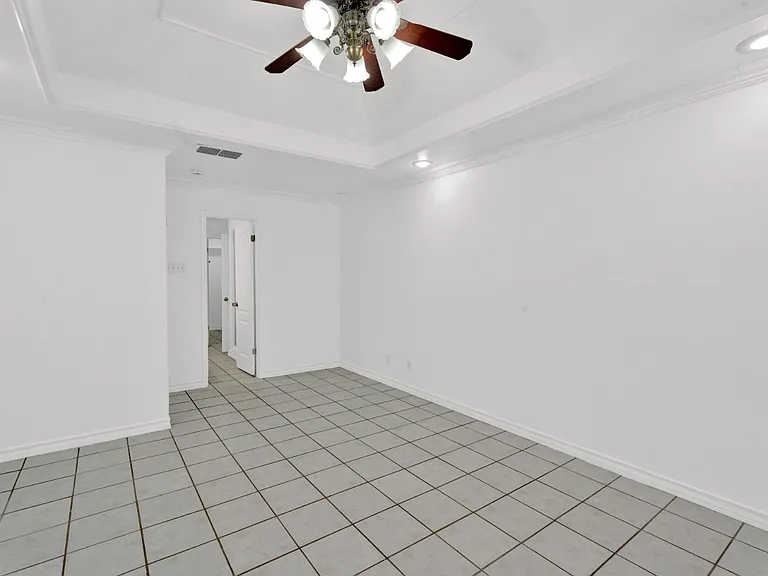 108 Lagos Ave — Photo 17