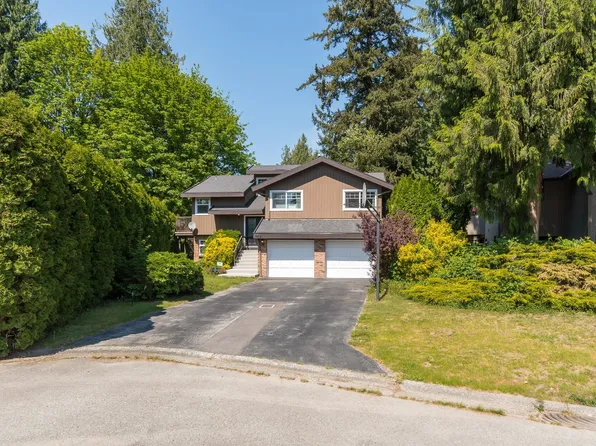19541 119a Ave, Pitt Meadows, BC V3Y 1K9