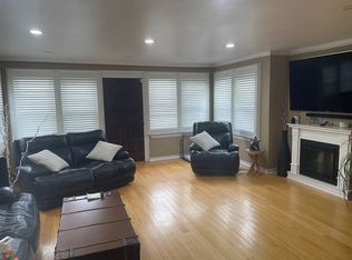 1269 Waverly St, Hewlett, NY 11557