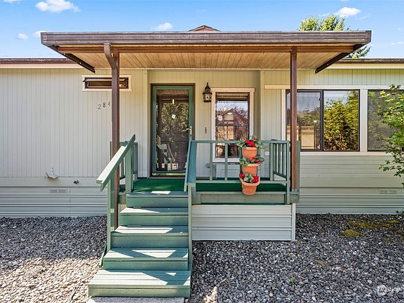 2nd image of 1111 Archwood Drive SW #284