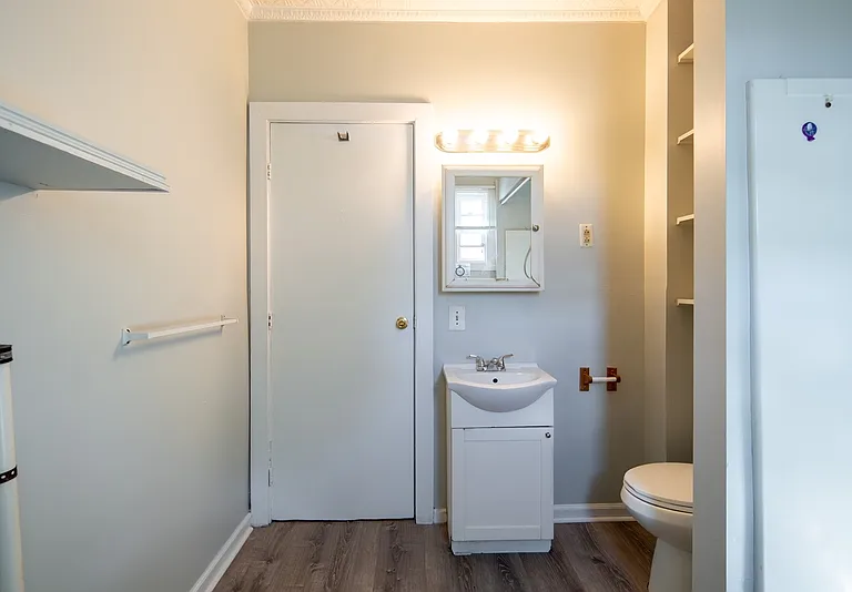 500 2nd St #2 — Photo 19