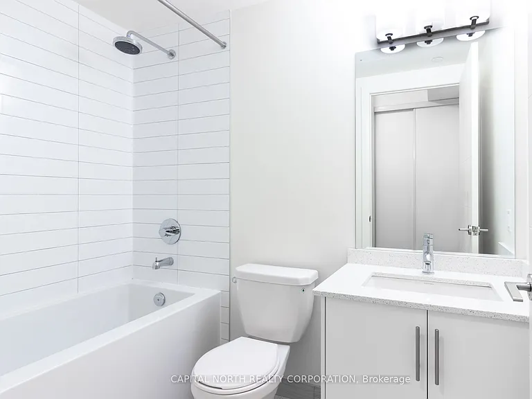460 Adelaide St E #629 — Photo 6